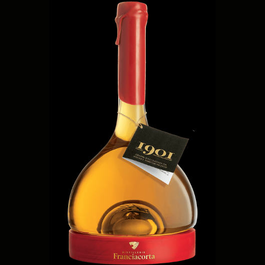 Erleben Sie italienische Eleganz zu Hause mit den reichen Aromen von Grappa Berta